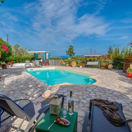Villa Yiotta Kalodhikatika エクステリア 写真