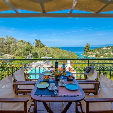 Villa Yiotta Kalodhikatika エクステリア 写真