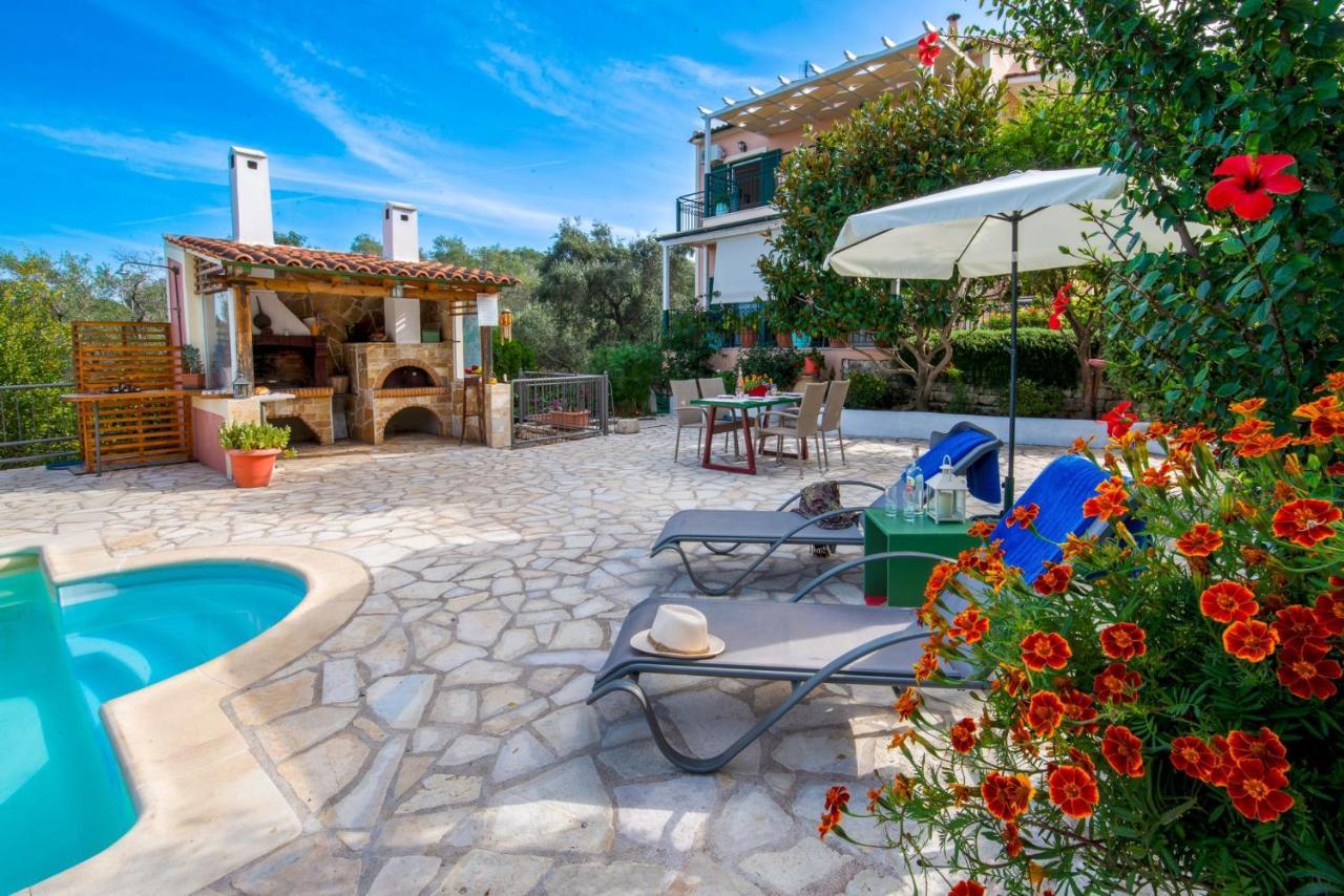 Villa Yiotta Kalodhikatika エクステリア 写真